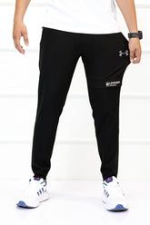 Undr Armr Urban Flex Sportswear Trouser in Black